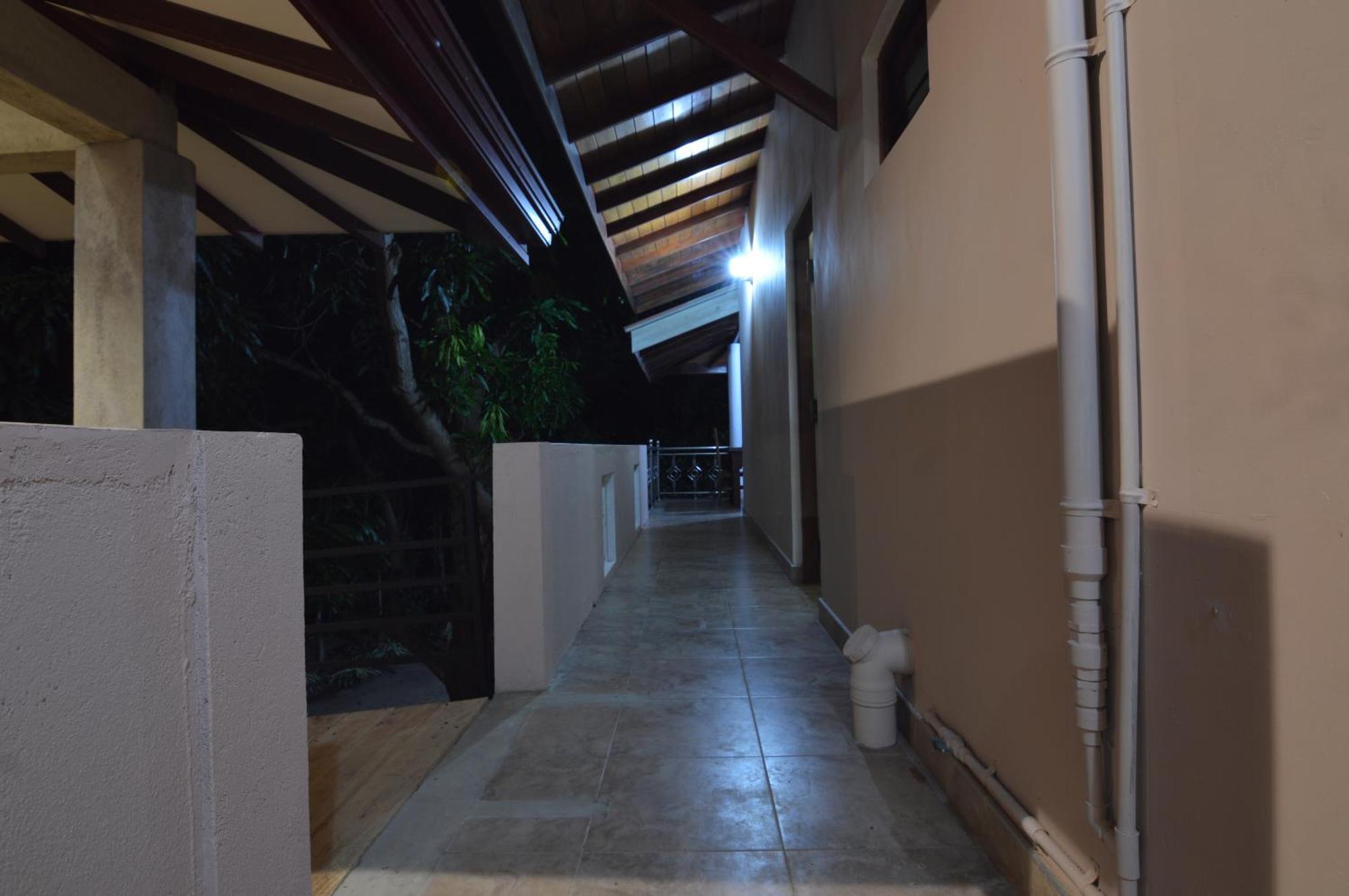 Binara Home Stay Polonnaruwa Ngoại thất bức ảnh