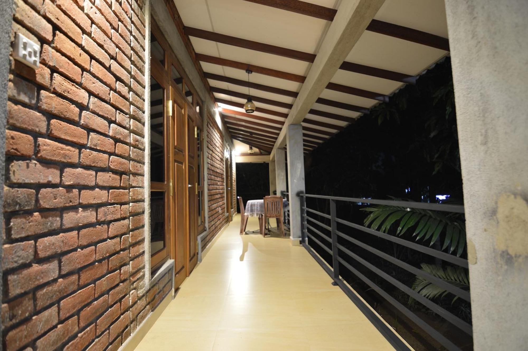 Binara Home Stay Polonnaruwa Ngoại thất bức ảnh
