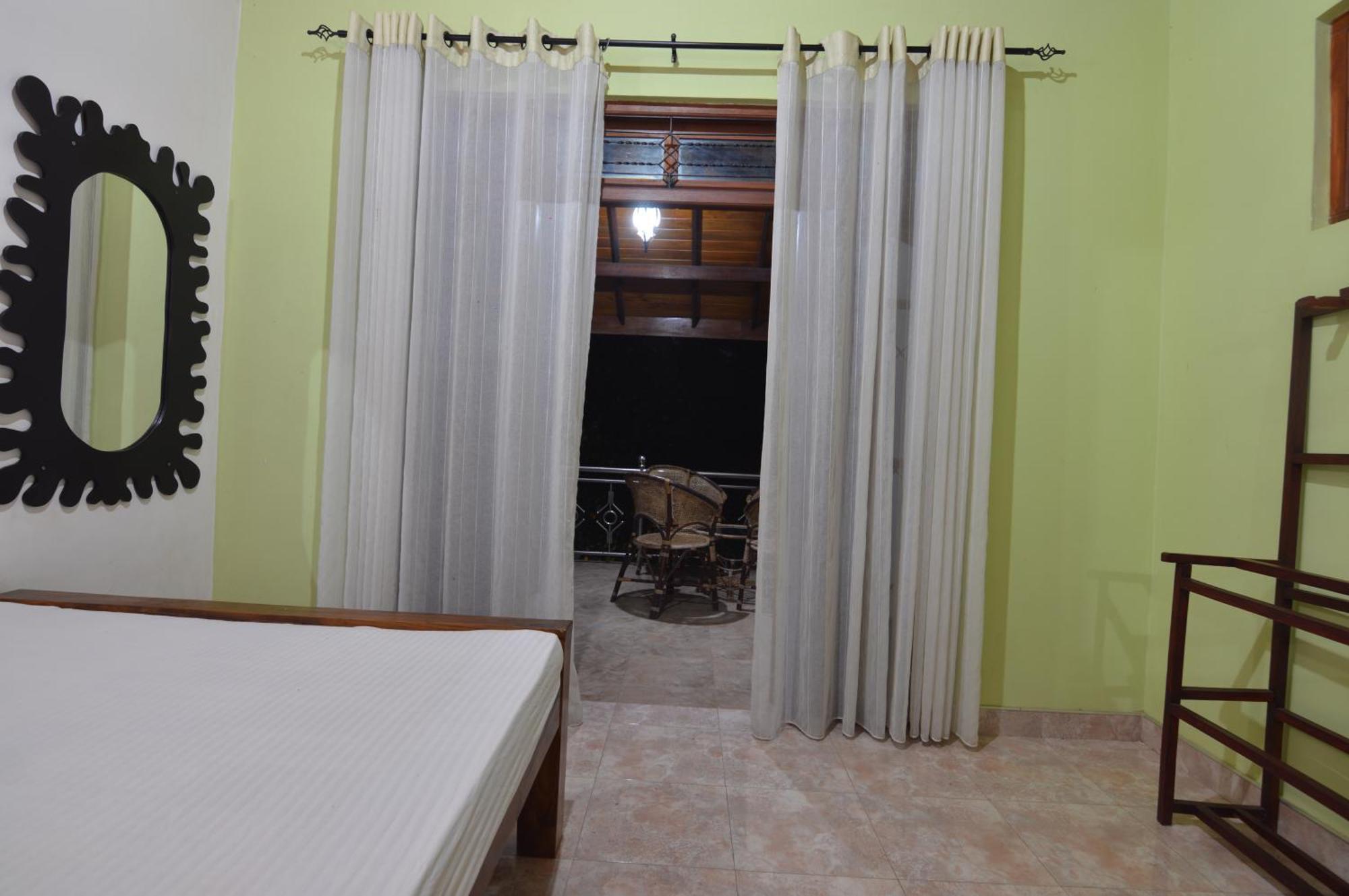 Binara Home Stay Polonnaruwa Ngoại thất bức ảnh