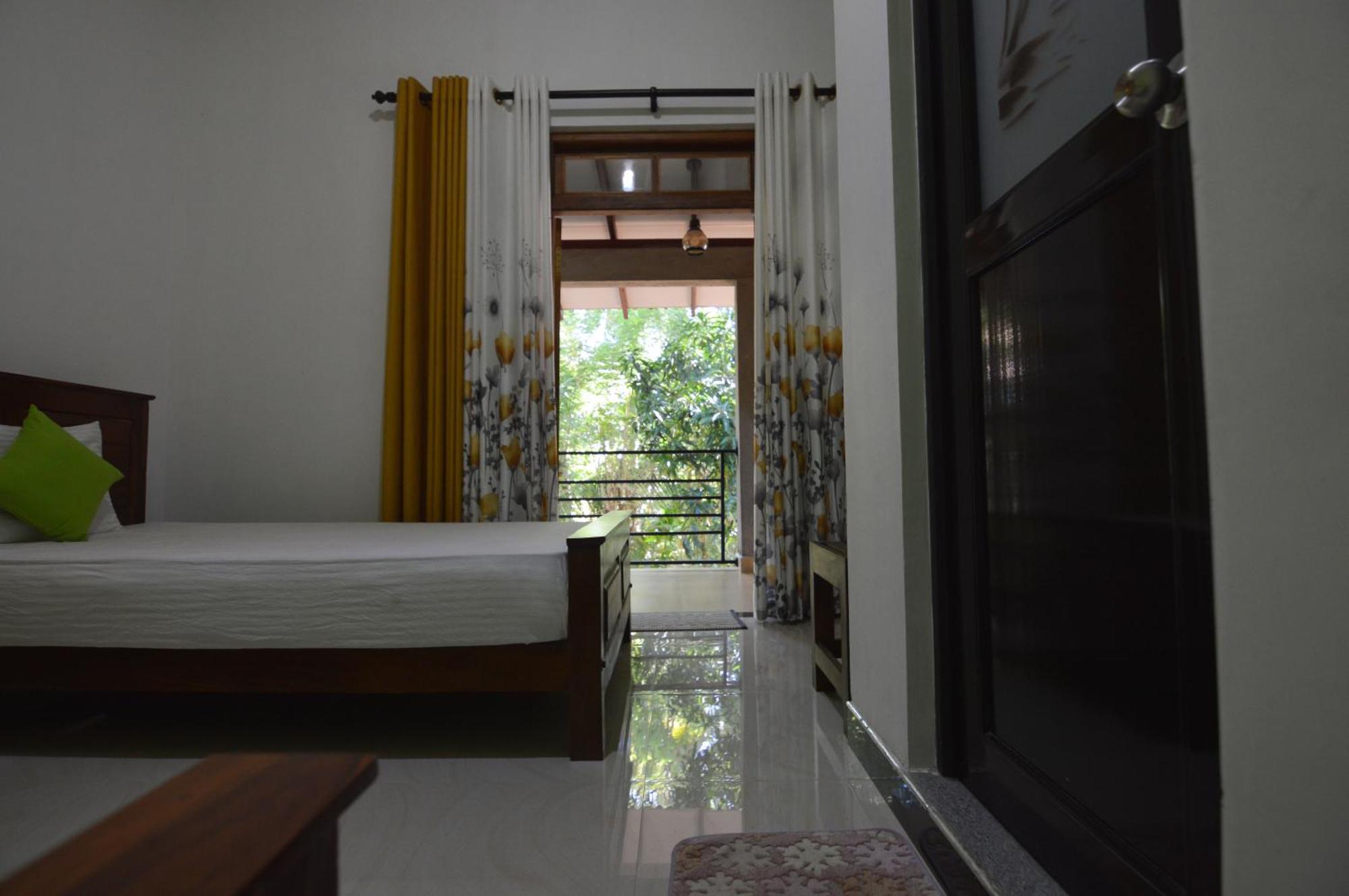Binara Home Stay Polonnaruwa Ngoại thất bức ảnh