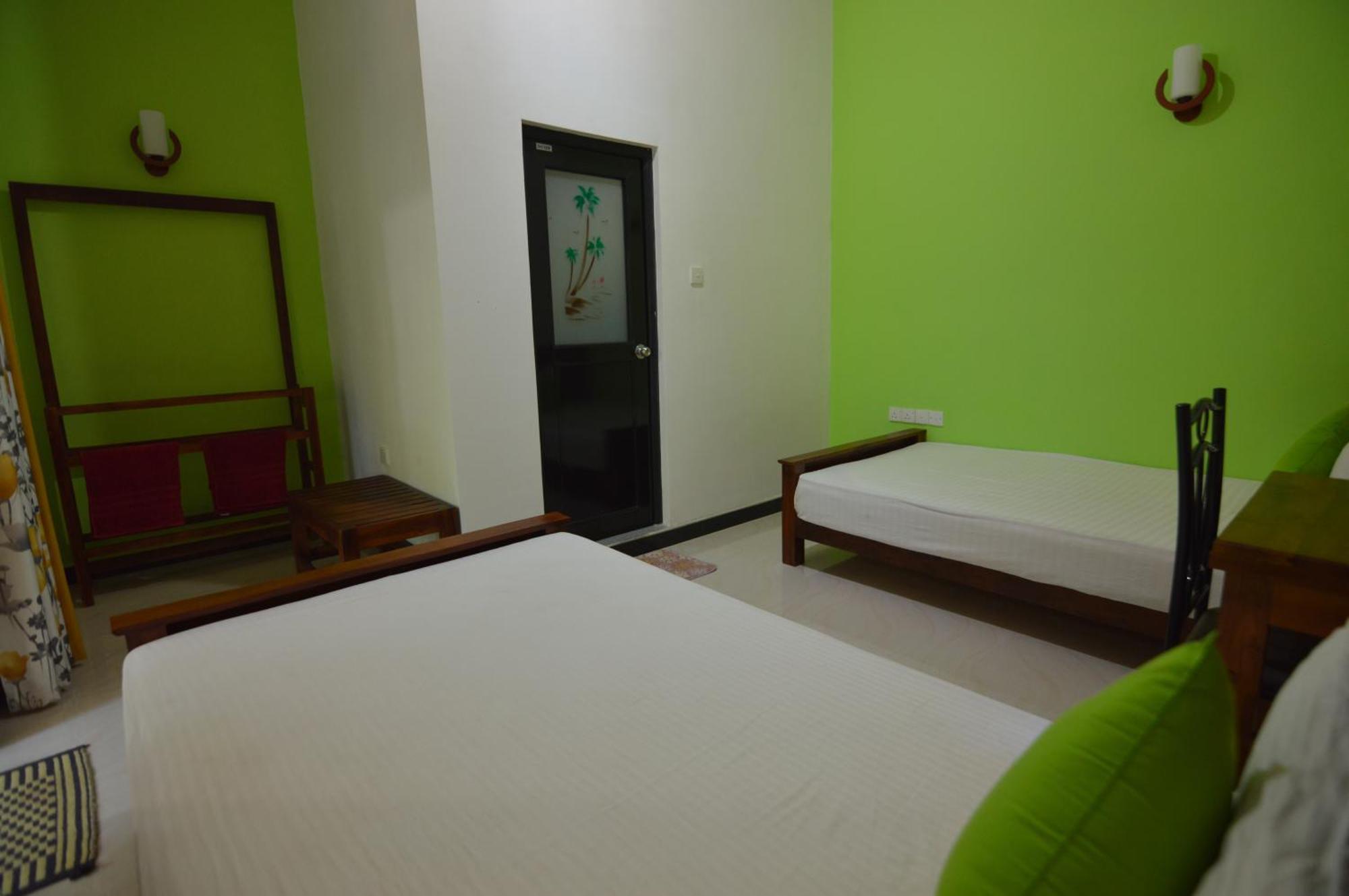Binara Home Stay Polonnaruwa Ngoại thất bức ảnh